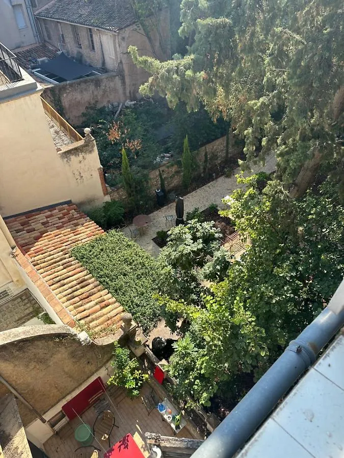 Cabadol - Appartement Aix Centre Historique - Tres Calme - 50M Cours Mirabeau Aix-en-Provence Apartment