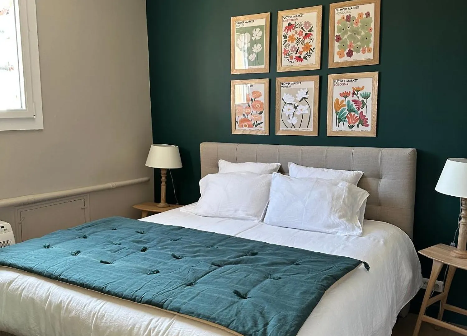 Apartment Cabadol - Appartement Aix Centre Historique - Tres Calme - 50M Cours Mirabeau Aix-en-Provence